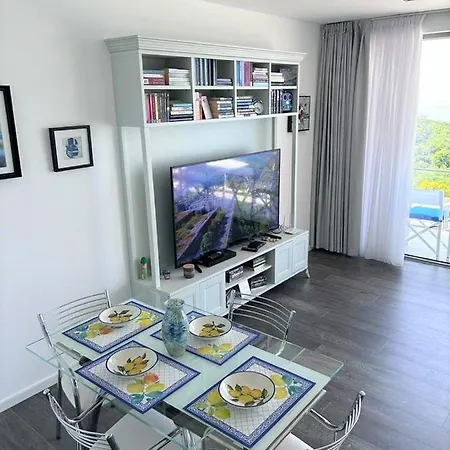 Apartament Duplex Seaview Durrës