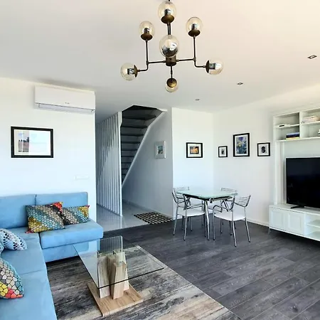 Duplex Seaview
