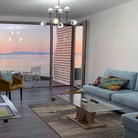 Duplex Seaview Apartment *