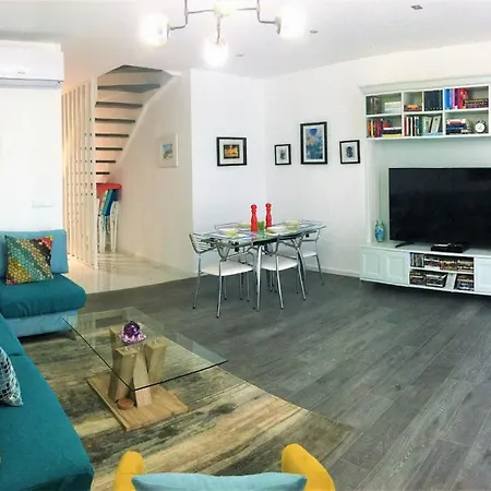 Duplex Seaview *