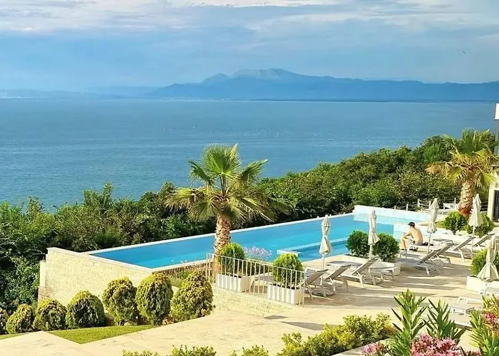 Duplex Seaview 公寓 *